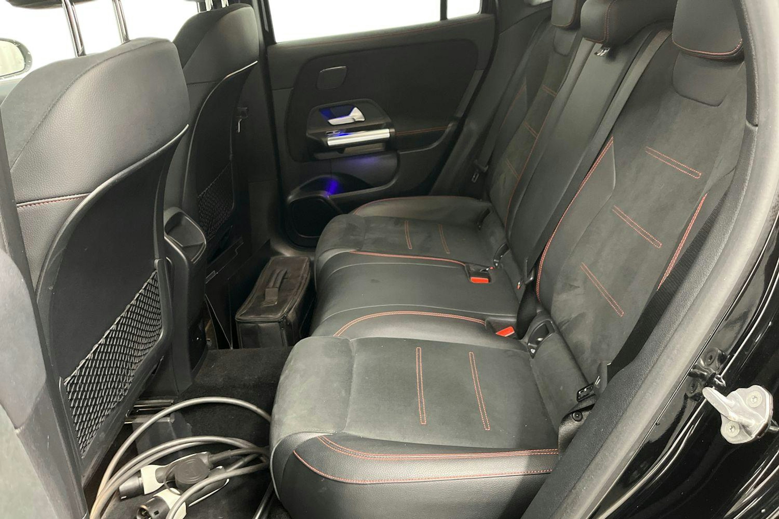 musta Mercedes-Benz GLA 2021 kuva 10.