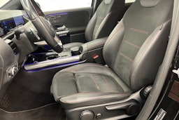musta Mercedes-Benz GLA 2021 kuva 20.