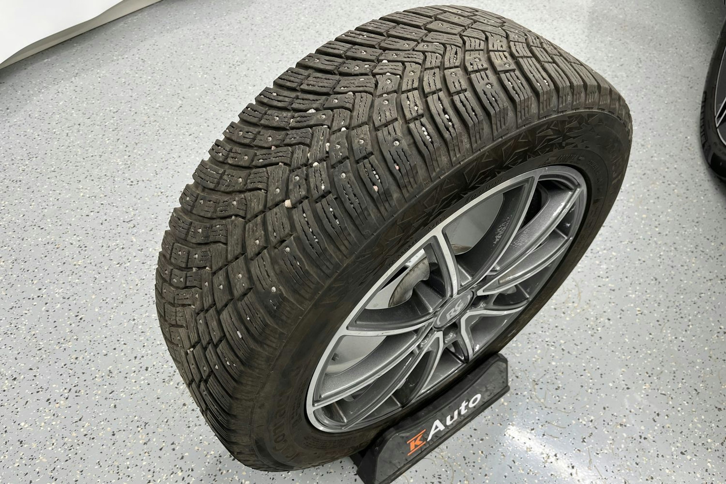 musta Mercedes-Benz GLA 2021 kuva 24.