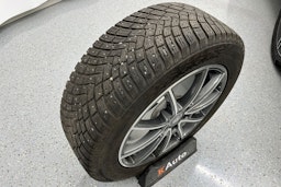 musta Mercedes-Benz GLA 2021 kuva 24.
