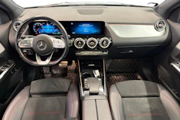 harmaa Mercedes-Benz GLA 2021 kuva 7.