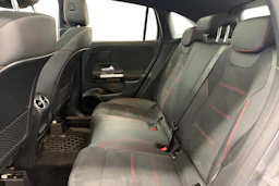 harmaa Mercedes-Benz GLA 2021 kuva 8.