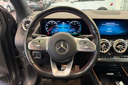 harmaa Mercedes-Benz GLA 2021 kuva 12.