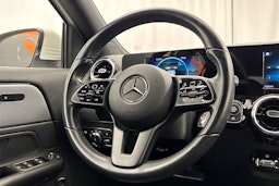 valkoinen Mercedes-Benz GLA 2021 kuva 15.