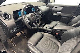musta Mercedes-Benz GLA 2021 kuva 7.