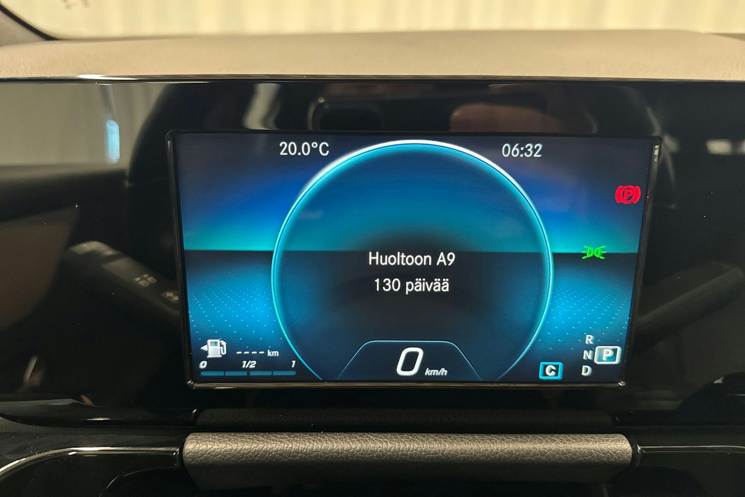 musta Mercedes-Benz GLA 2021 kuva 16.