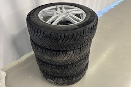 musta Mercedes-Benz GLA 2021 kuva 27.