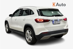 valkoinen Mercedes-Benz GLA 2021 kuva 2.