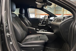 harmaa Mercedes-Benz GLA 2021 kuva 14.