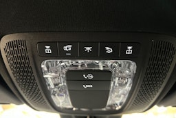 harmaa Mercedes-Benz GLA 2021 kuva 23.