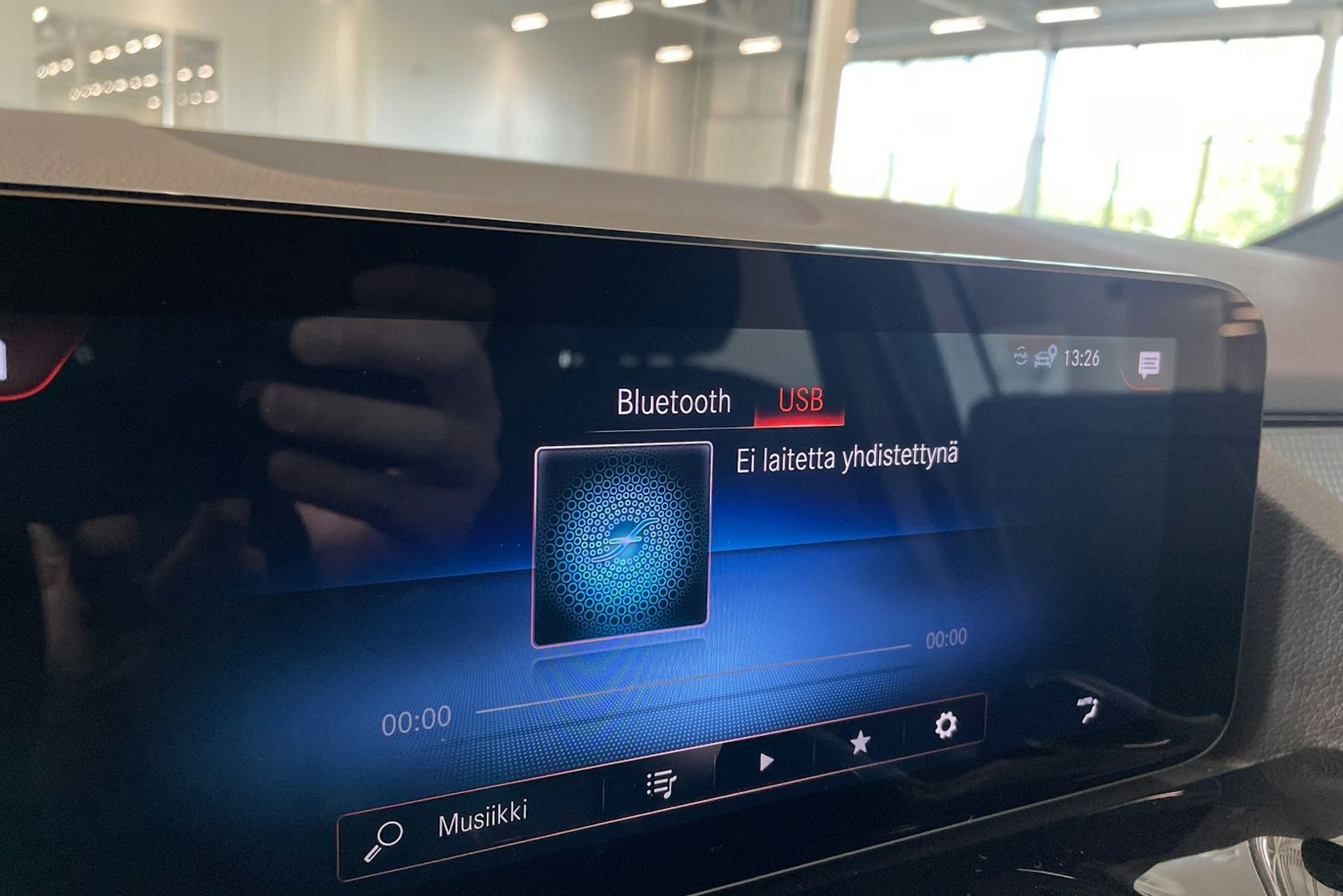 valkoinen Mercedes-Benz GLA 2023 kuva 26.
