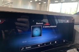 valkoinen Mercedes-Benz GLA 2023 kuva 26.