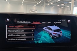 valkoinen Mercedes-Benz GLA 2023 kuva 28.