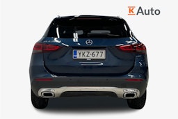 Sininen Mercedes-Benz GLA 2023 kuva 3.