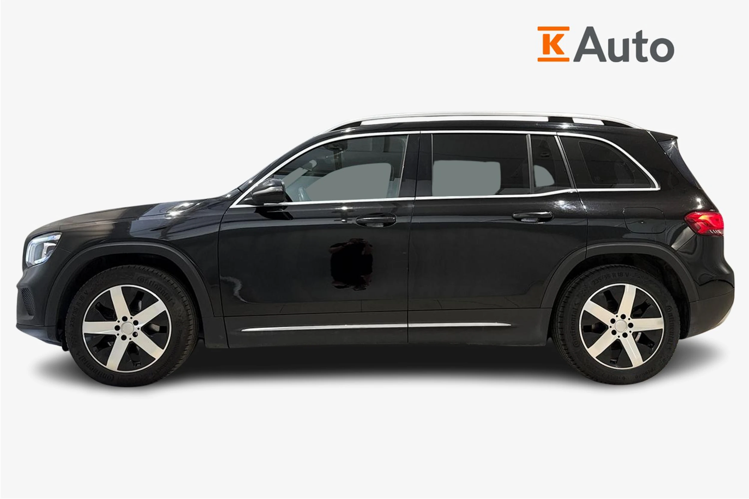 musta Mercedes-Benz GLB 2020 kuva 5.