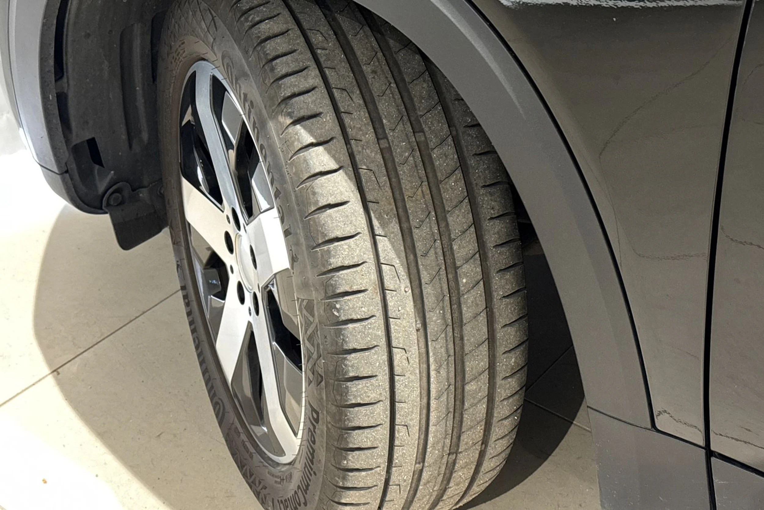 musta Mercedes-Benz GLB 2020 kuva 10.