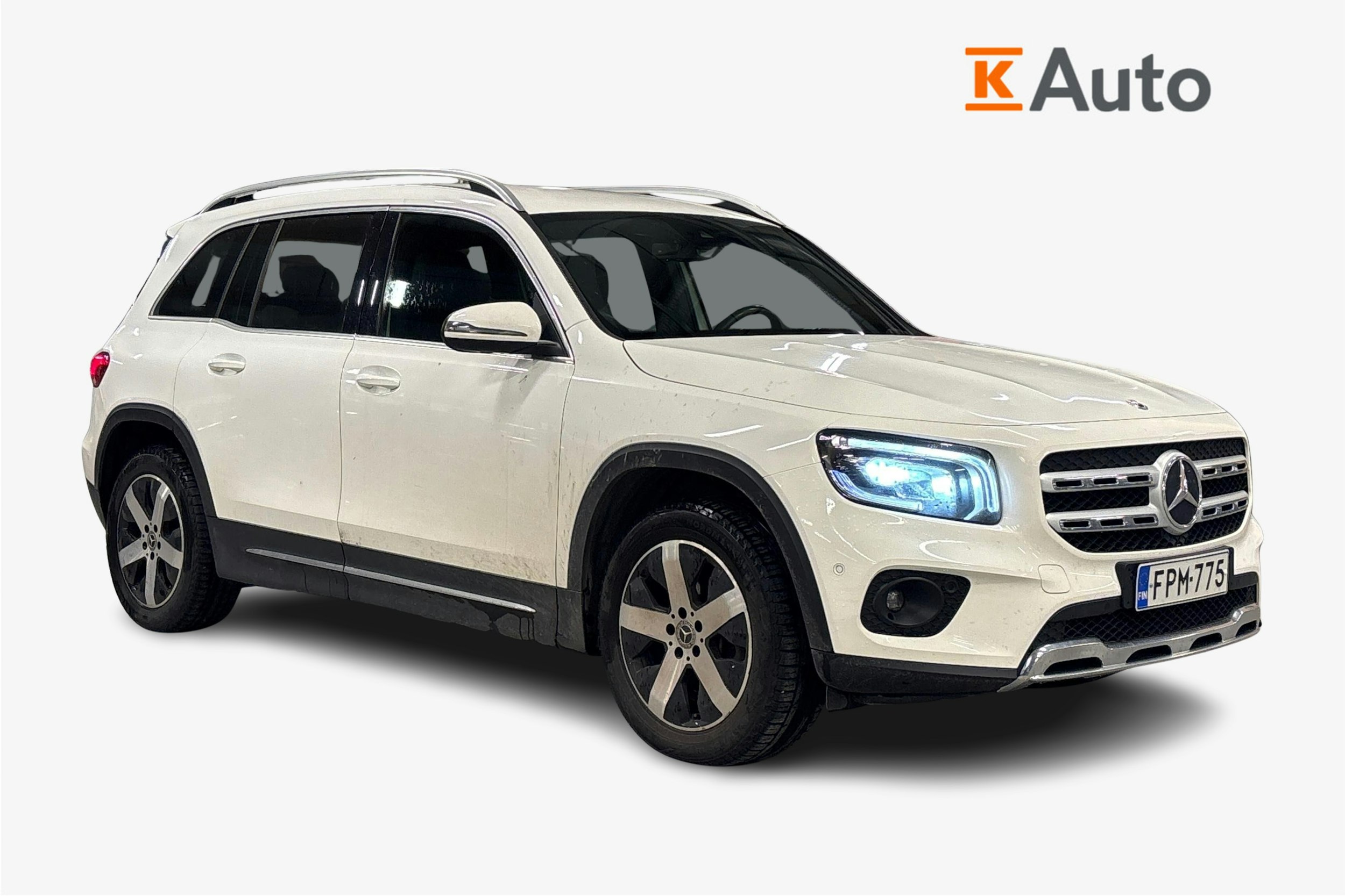 valkoinen Mercedes-Benz GLB 2020 kuva 1.