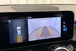 valkoinen Mercedes-Benz GLB 2020 kuva 26.