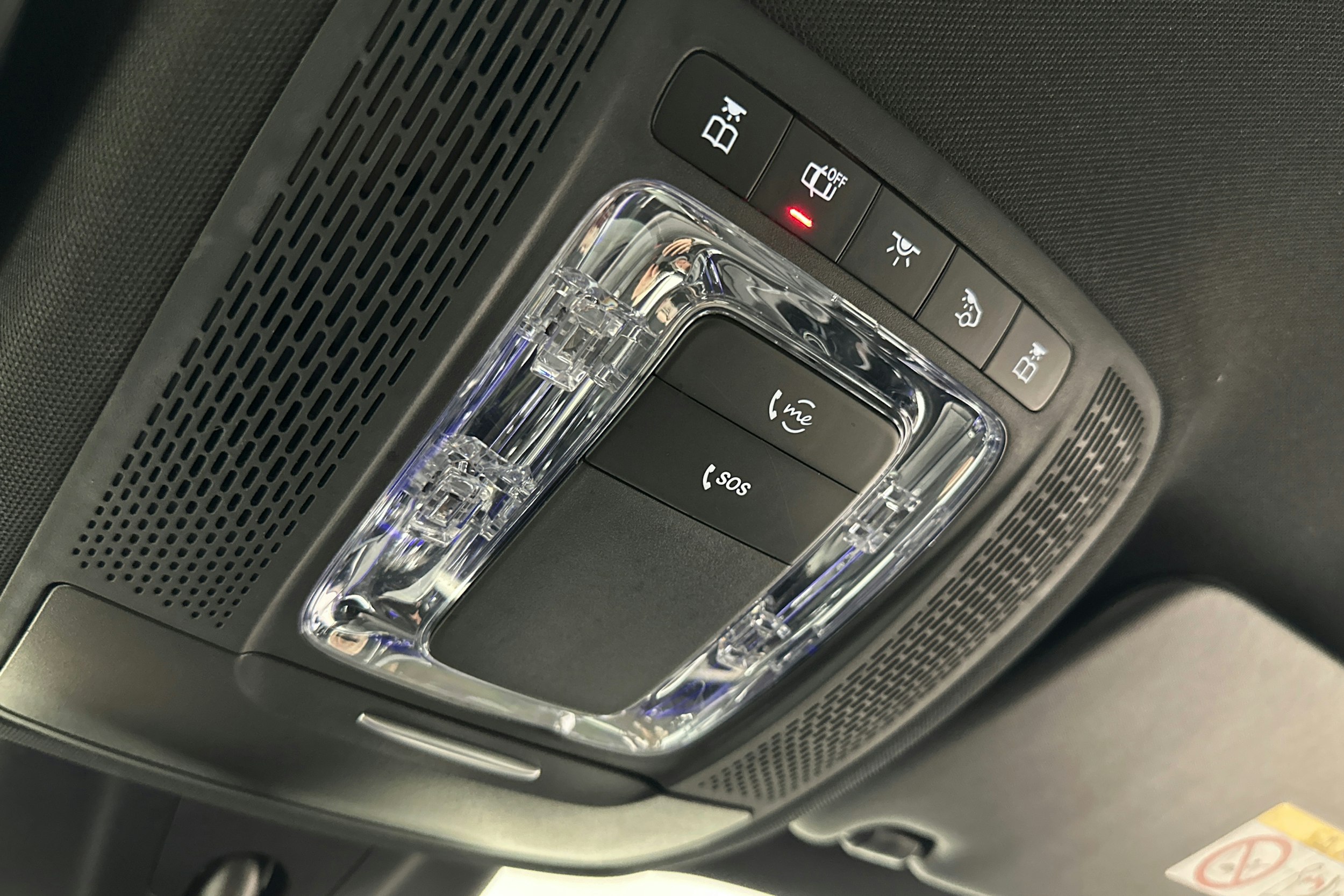 valkoinen Mercedes-Benz GLB 2020 kuva 29.