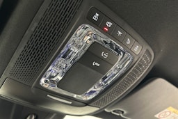 valkoinen Mercedes-Benz GLB 2020 kuva 29.