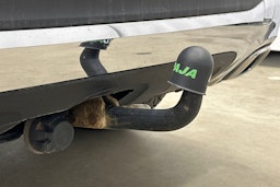 valkoinen Mercedes-Benz GLB 2020 kuva 33.