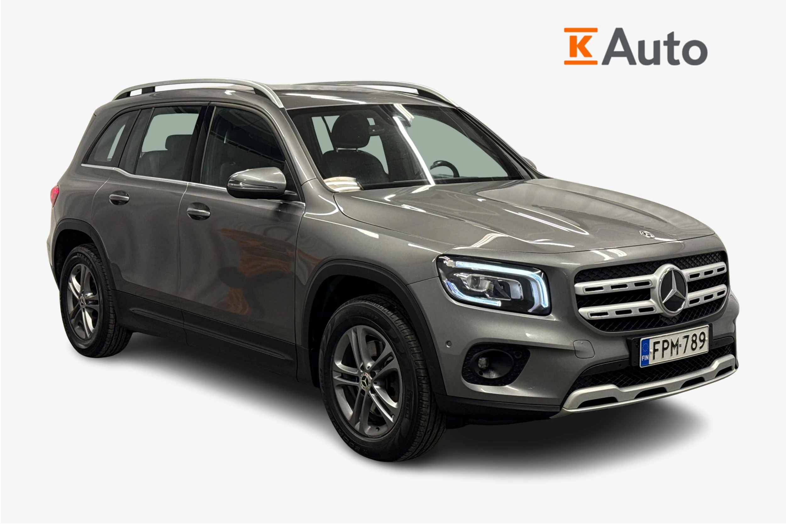 harmaa Mercedes-Benz GLB 2020 kuva 1.