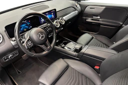 harmaa Mercedes-Benz GLB 2020 kuva 8.