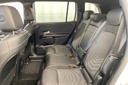 valkoinen Mercedes-Benz GLB 2020 kuva 13.