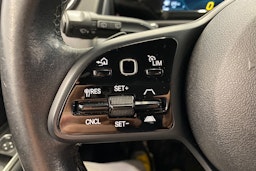 valkoinen Mercedes-Benz GLB 2020 kuva 19.