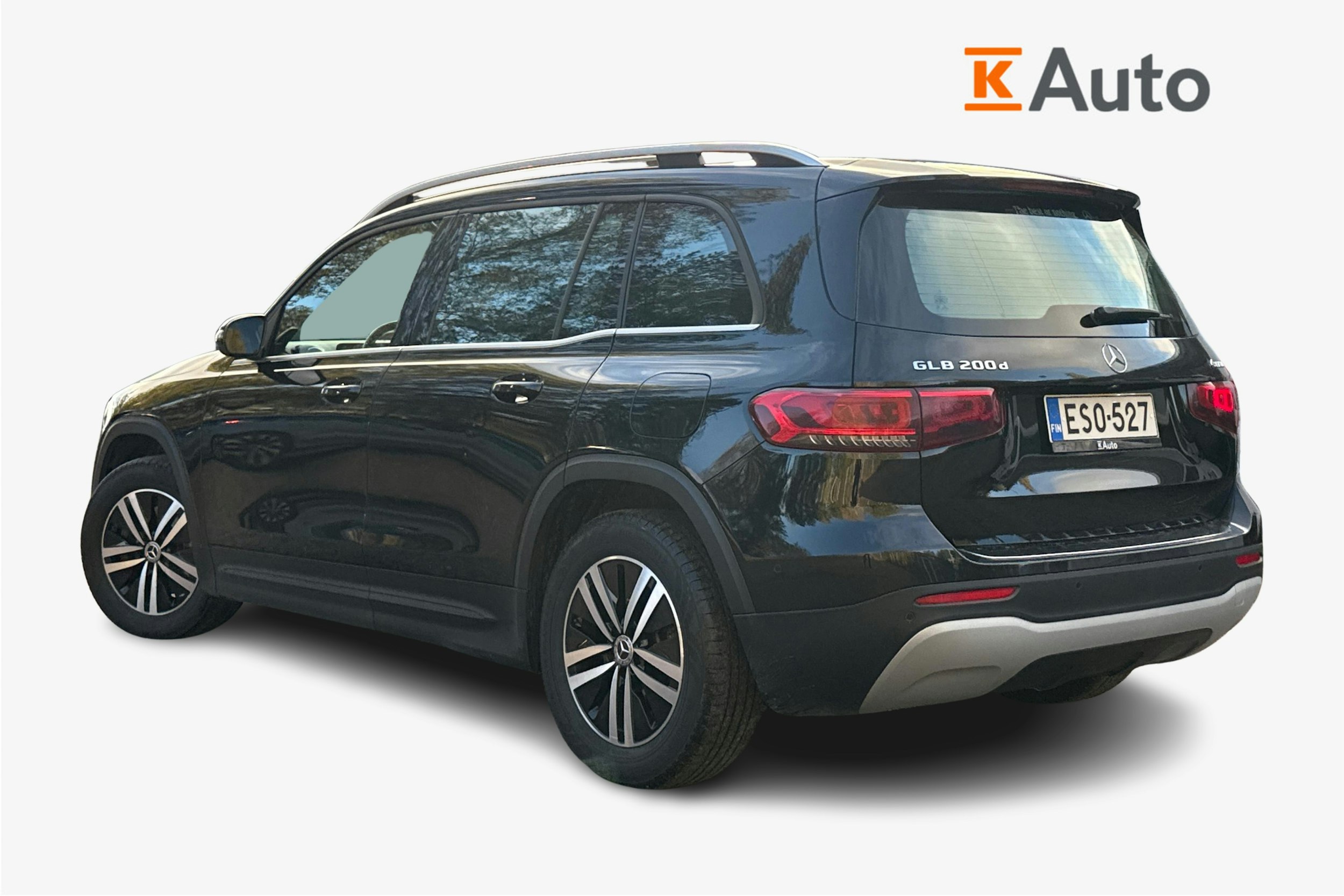 musta Mercedes-Benz GLB 2021 kuva 2.