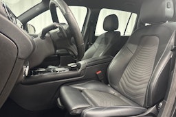 musta Mercedes-Benz GLB 2021 kuva 22.