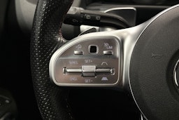 valkoinen Mercedes-Benz GLB 2021 kuva 20.