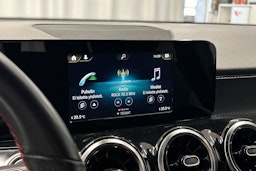 valkoinen Mercedes-Benz GLB 2021 kuva 26.