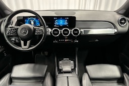 musta Mercedes-Benz GLB 2021 kuva 7.