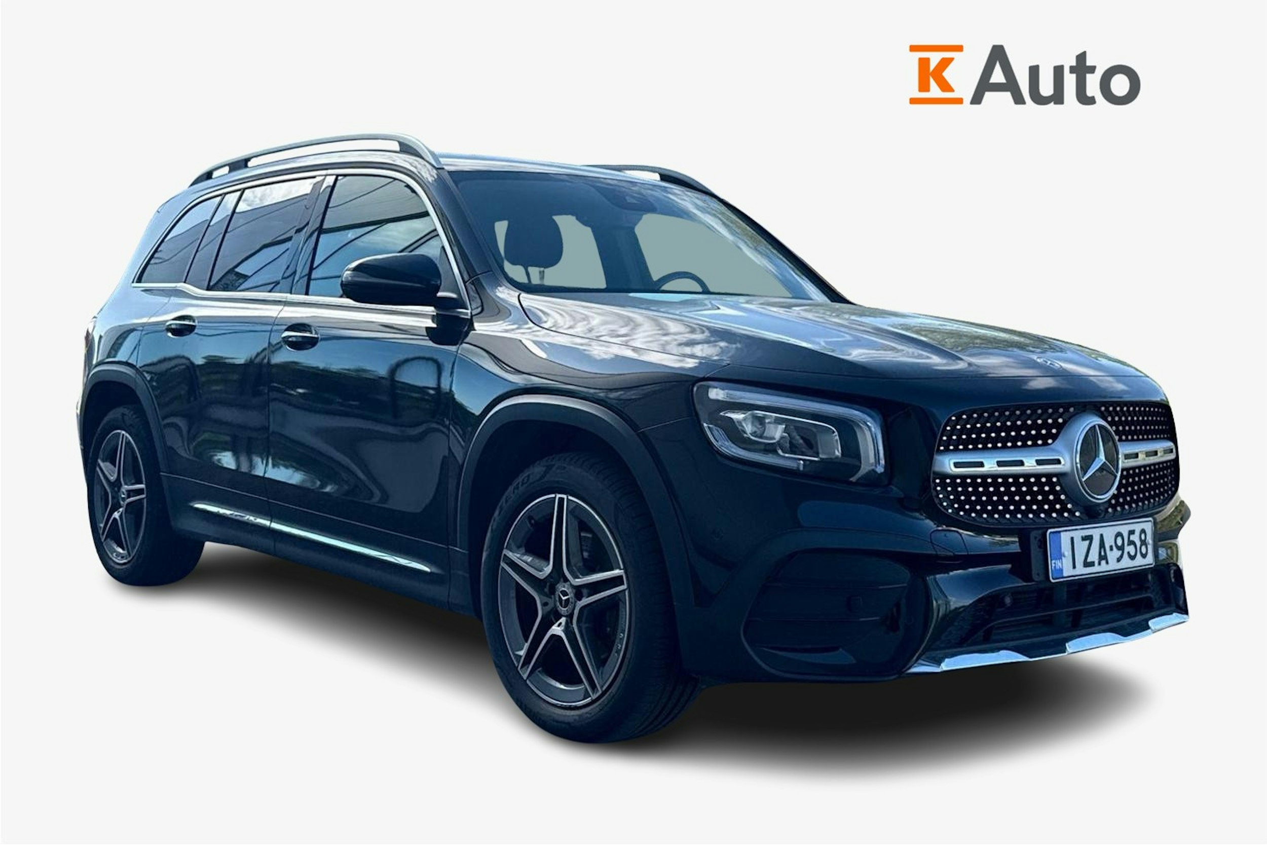 musta Mercedes-Benz GLB 2021 kuva 1.