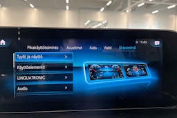 musta Mercedes-Benz GLB 2021 kuva 30.