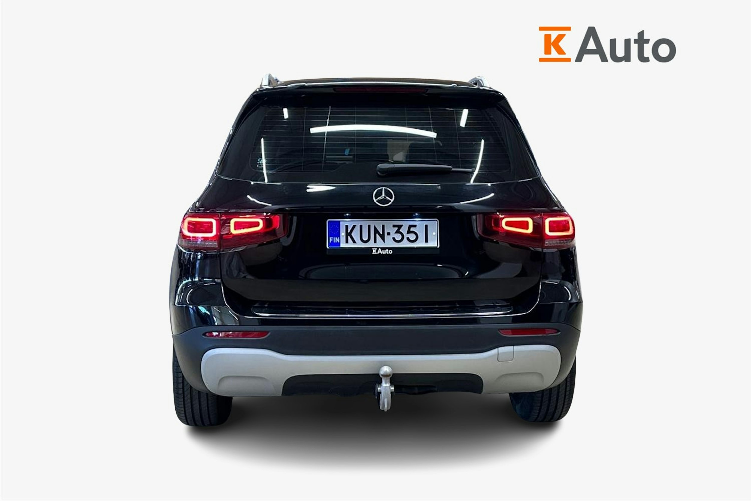 musta Mercedes-Benz GLB 2021 kuva 3.