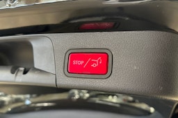 musta Mercedes-Benz GLB 2021 kuva 31.