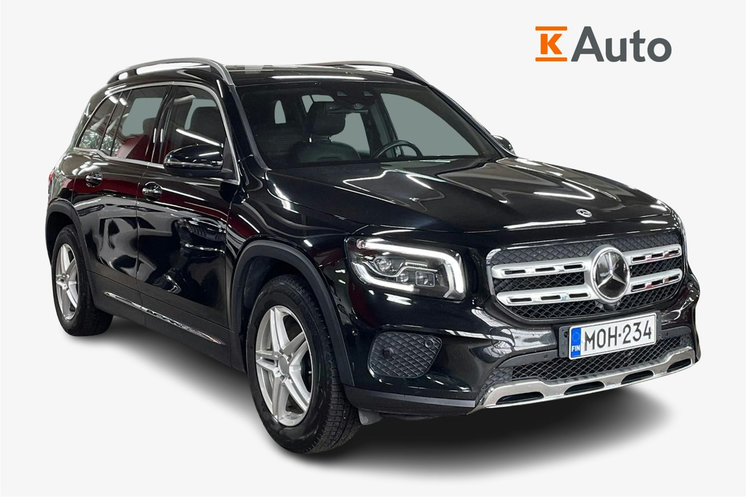 Musta Mercedes-Benz GLB 2022 kuva 1.