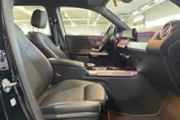 Musta Mercedes-Benz GLB 2022 kuva 15.