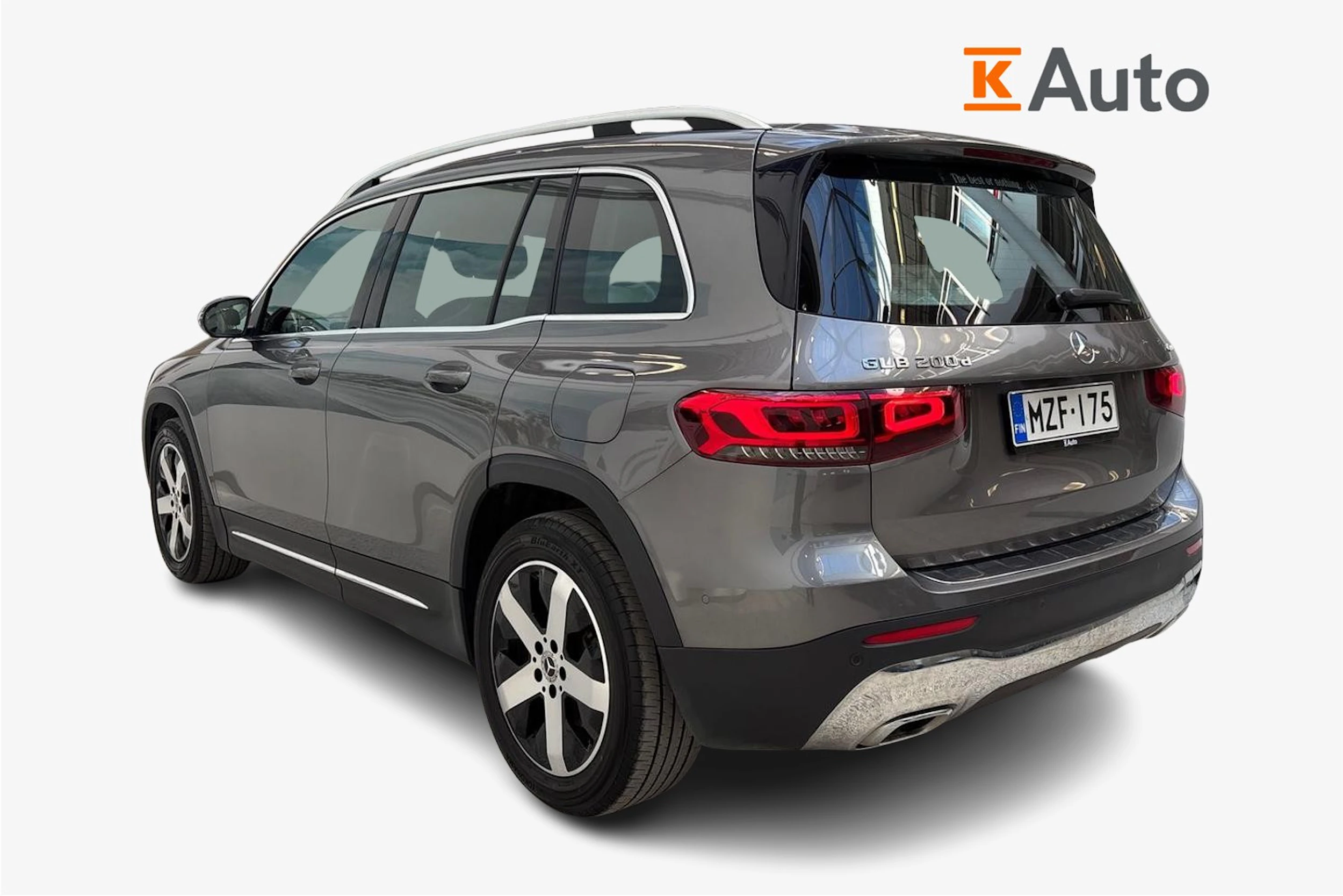 Harmaa Mercedes-Benz GLB 2022 kuva 3.