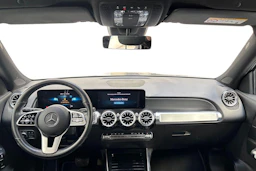 Harmaa Mercedes-Benz GLB 2022 kuva 9.