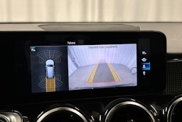 musta Mercedes-Benz GLB 2022 kuva 28.