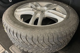 harmaa Mercedes-Benz GLB 2023 kuva 14.