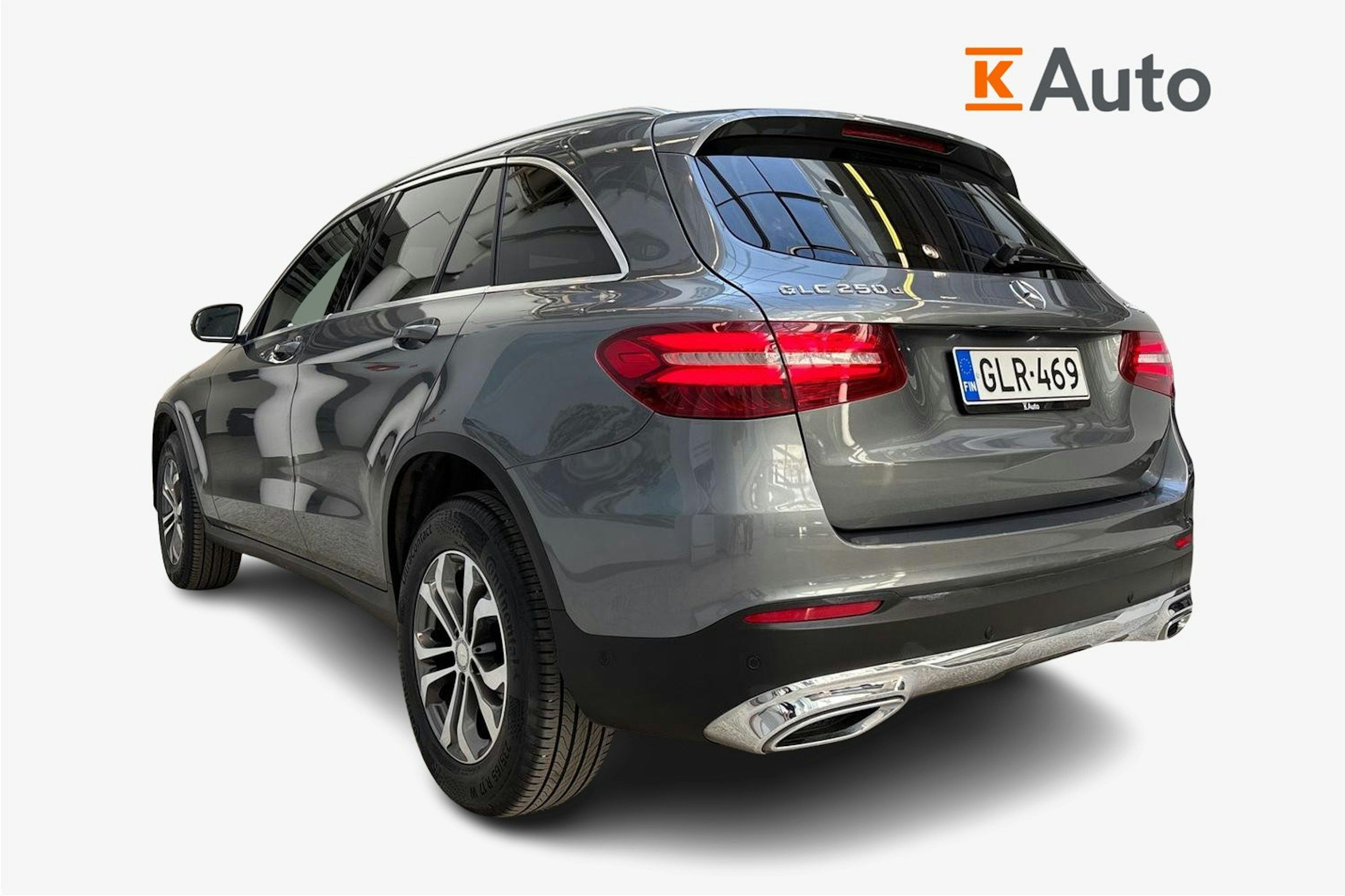 harmaa Mercedes-Benz GLC 2015 kuva 2.