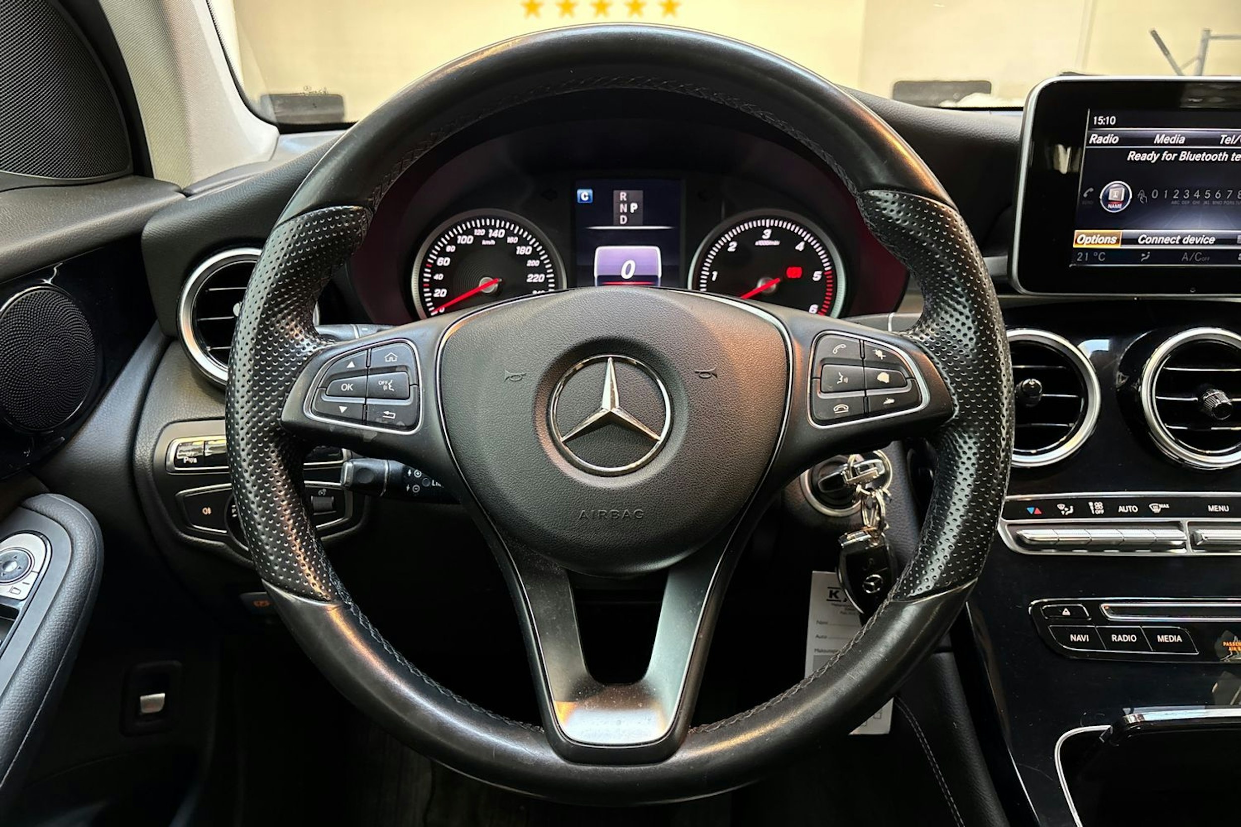 harmaa Mercedes-Benz GLC 2015 kuva 19.
