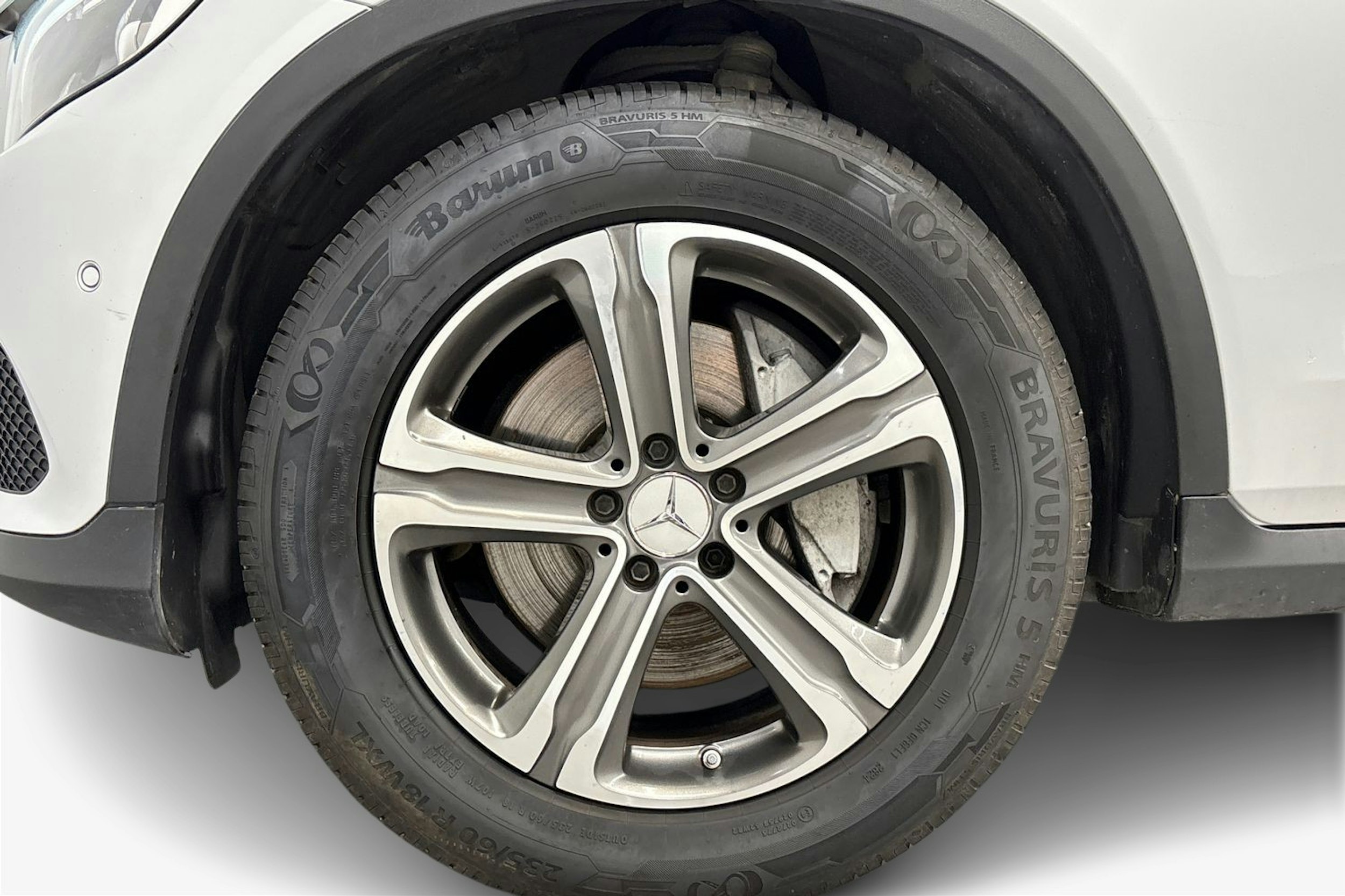 harmaa Mercedes-Benz GLC 2015 kuva 11.