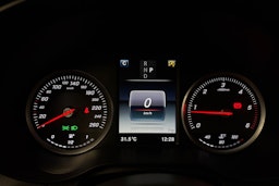 harmaa Mercedes-Benz GLC 2015 kuva 20.