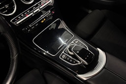 harmaa Mercedes-Benz GLC 2015 kuva 29.