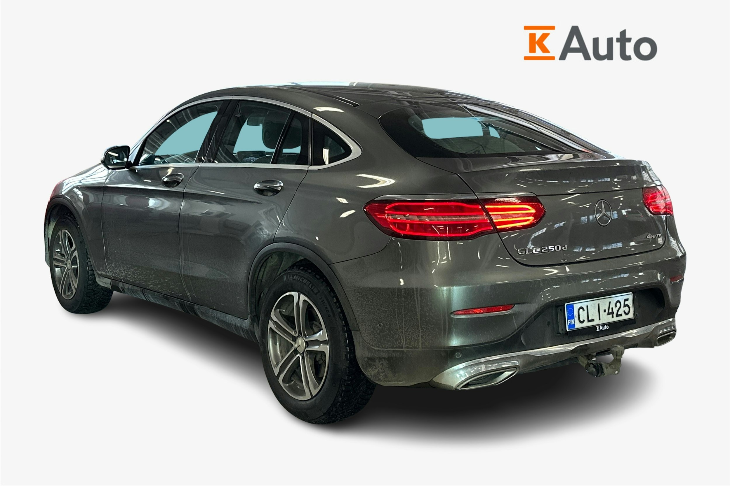 harmaa Mercedes-Benz GLC 2016 kuva 2.